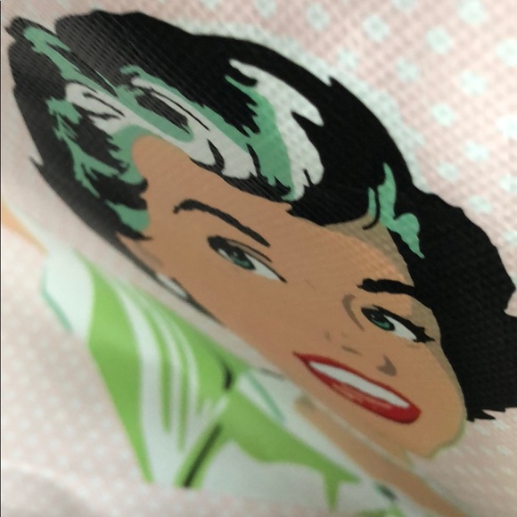 Meet your Posher, Araceli - Picture 1 of 1